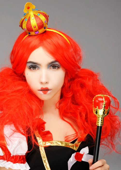 The Queen Of Hearts Accessory Set With Crown 3 The Queen Of Hearts Accessory Set With Crown