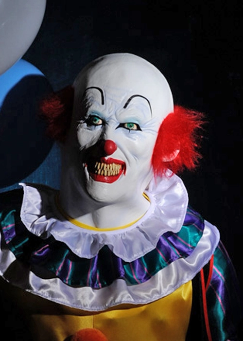 Deluxe Pennywise It The Clown Mask 3 Deluxe Pennywise It The Clown Mask