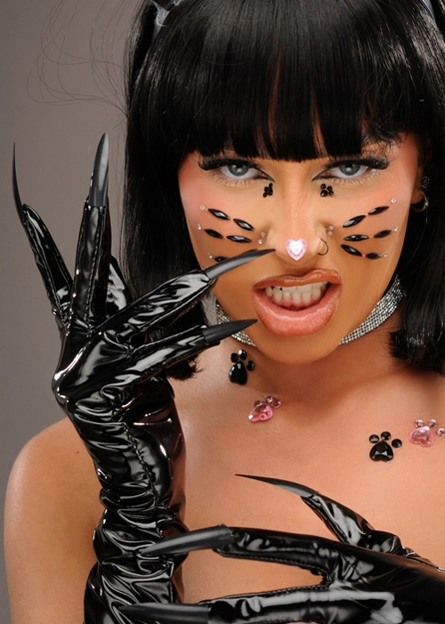 Womens Catwoman Black Vinyl Claw Gloves 4 Womens Catwoman Black Vinyl Claw Gloves - Image 2